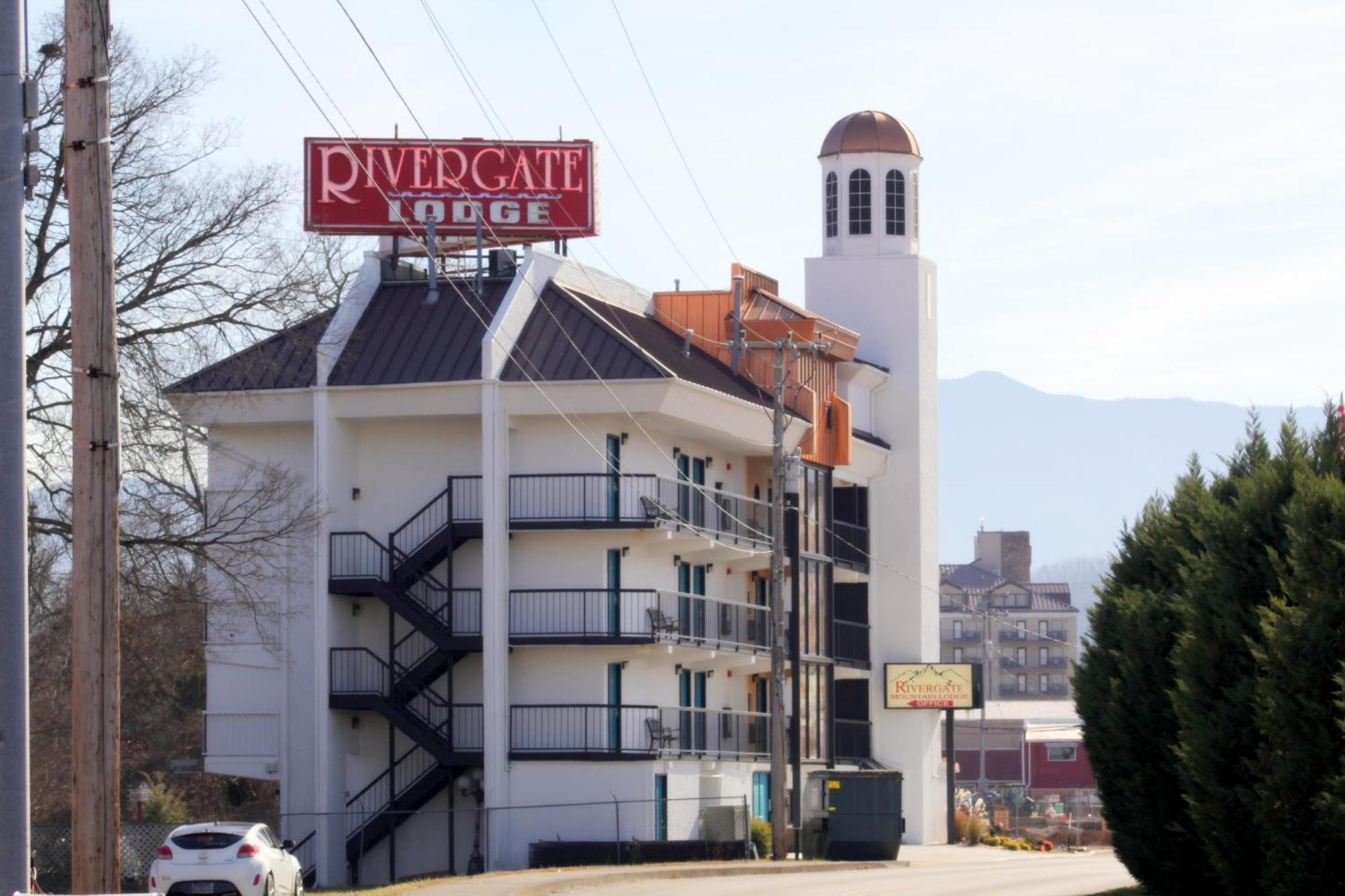 Rivergate Mountain Lodge Пиджен Фордж Екстериор снимка
