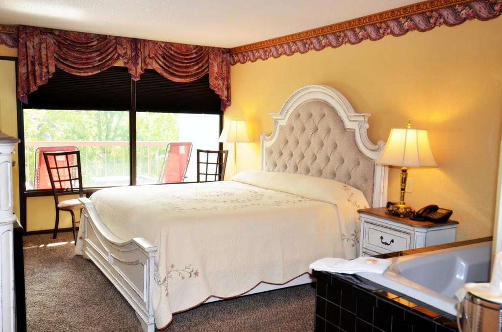 Rivergate Mountain Lodge Пиджен Фордж Екстериор снимка